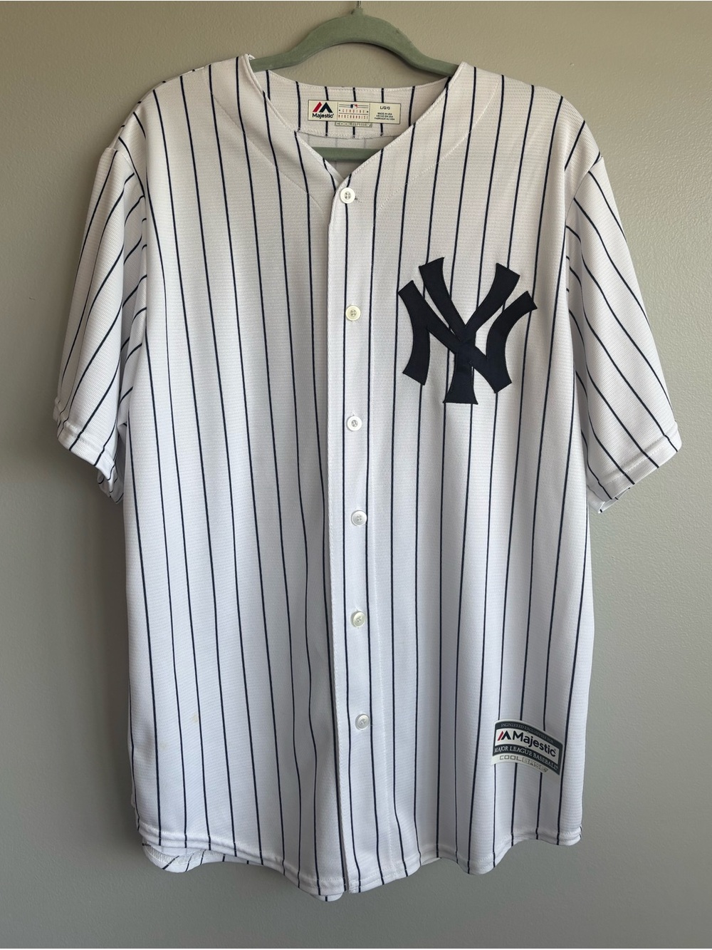Majestic MLB Coolbase New York Yankees 
Sanchez #24 Baseball Button Up Jersey Lg